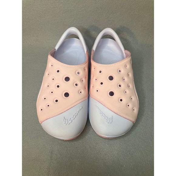 Nike Other - Nike Aqua Swoosh Kids Size 13 Pink White Slip On